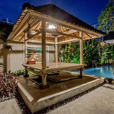 קוטה לומבוק Lokal Bali Hostel מראה חיצוני תמונה