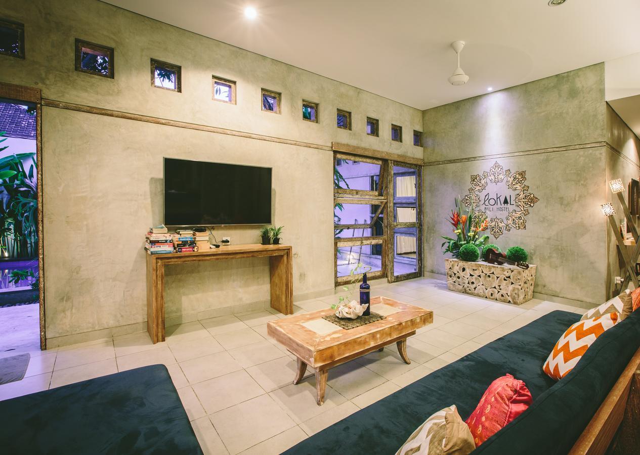 קוטה לומבוק Lokal Bali Hostel מראה חיצוני תמונה