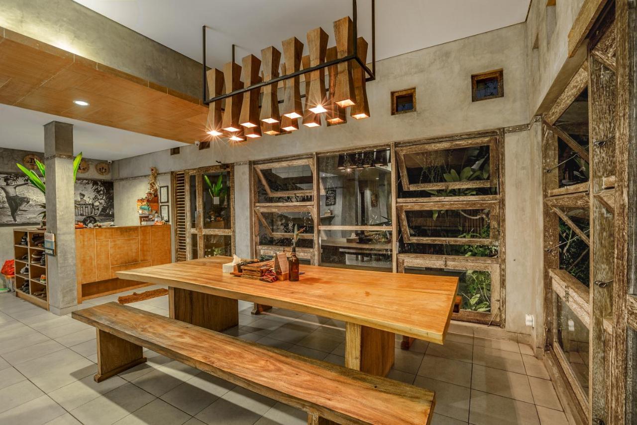 קוטה לומבוק Lokal Bali Hostel מראה חיצוני תמונה