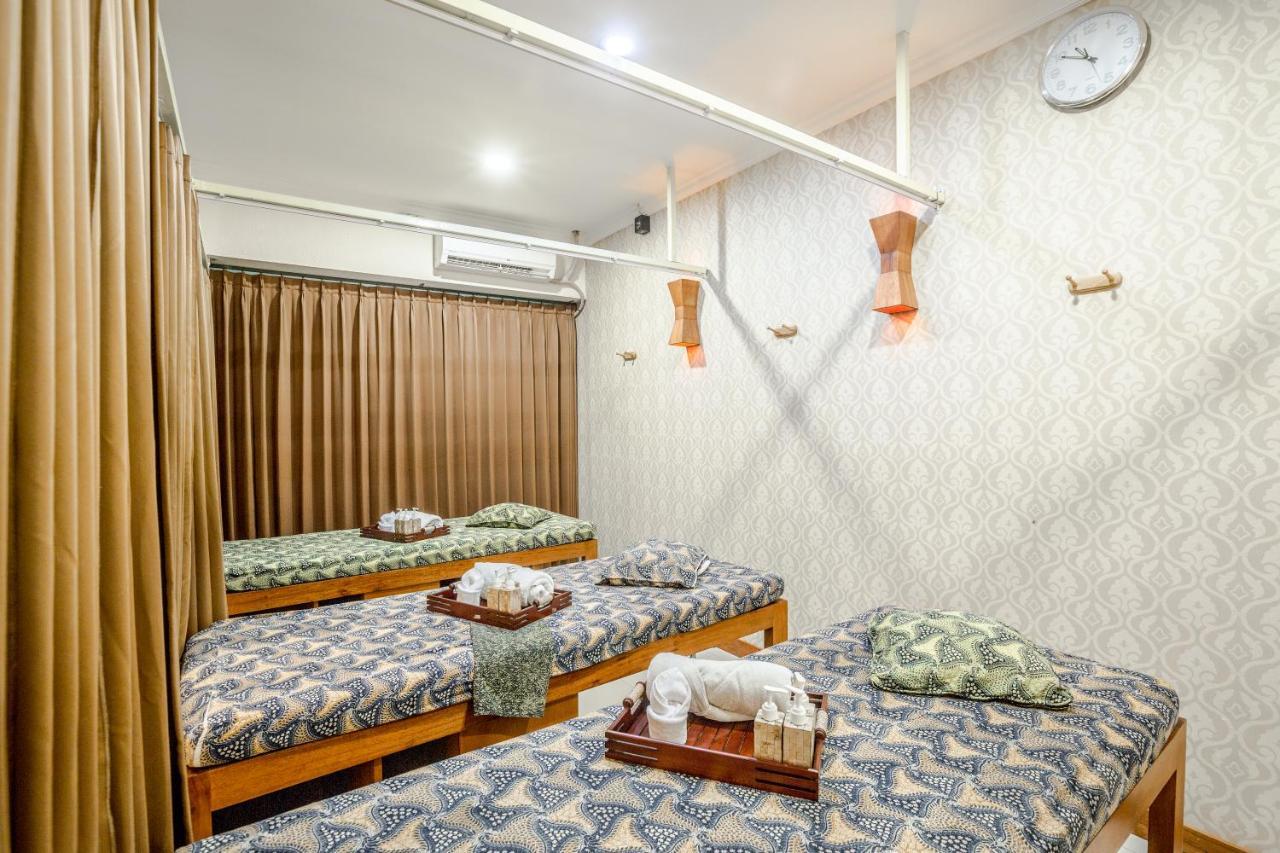 קוטה לומבוק Lokal Bali Hostel מראה חיצוני תמונה