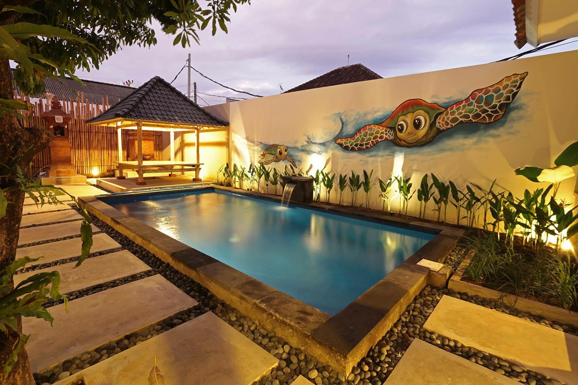 קוטה לומבוק Lokal Bali Hostel מראה חיצוני תמונה